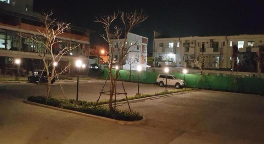 Silayok Grand Hotel Tak Exterior foto